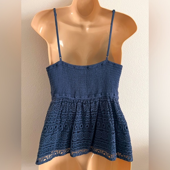 Abercrombie & Fitch Peplum Lace Cami - Picture 2 of 3